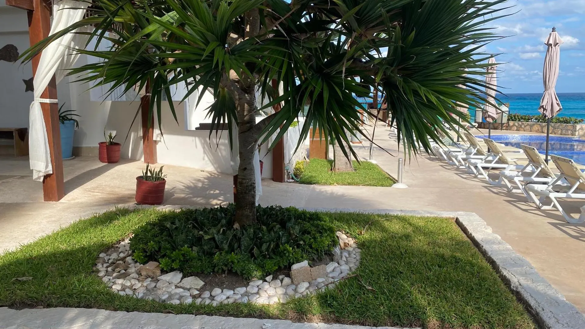 New Kristal Oceanfront - Best Location Apartment Cancun